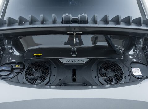 Porsche 911 Carrera GTS (992) 35