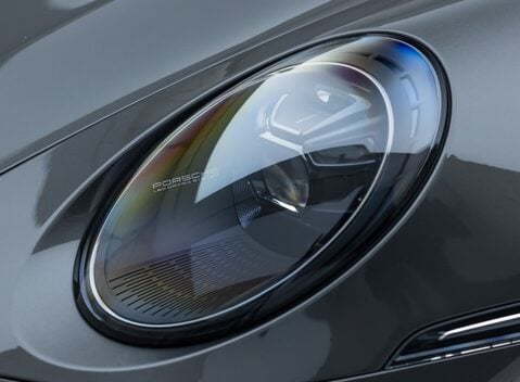 Porsche 911 Carrera GTS (992) 29