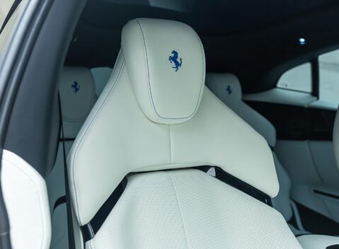 Ferrari Purosangue 15