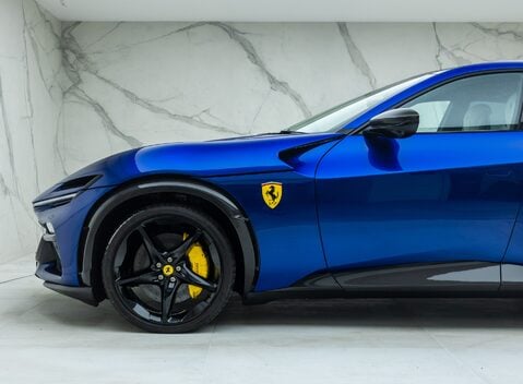 Ferrari Purosangue 37