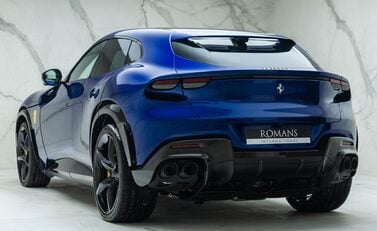 Ferrari Purosangue 10