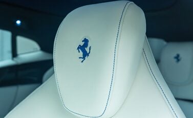 Ferrari Purosangue 16