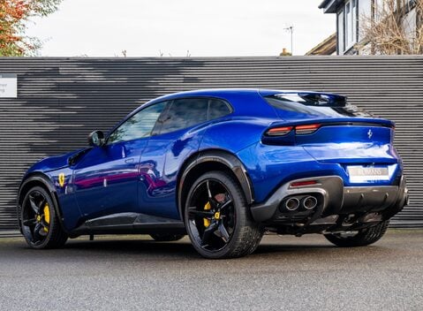 Ferrari Purosangue 4