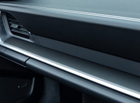 Porsche 911 Turbo S Cabriolet (992) 25