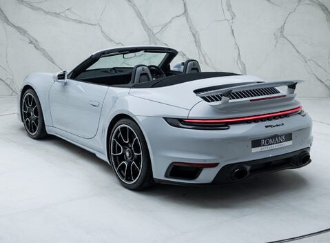 Porsche 911 Turbo S Cabriolet (992) 13