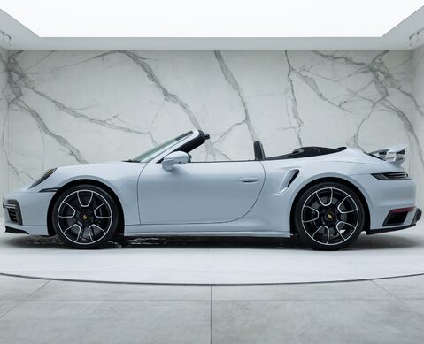 Porsche 911 Turbo S Cabriolet (992) 