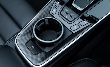 Porsche 911 Turbo S Cabriolet (992) 28