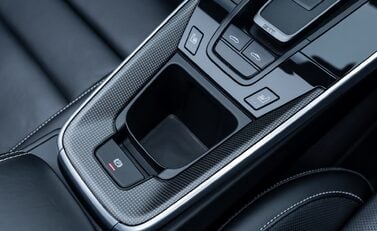 Porsche 911 Targa 4S (992) 30