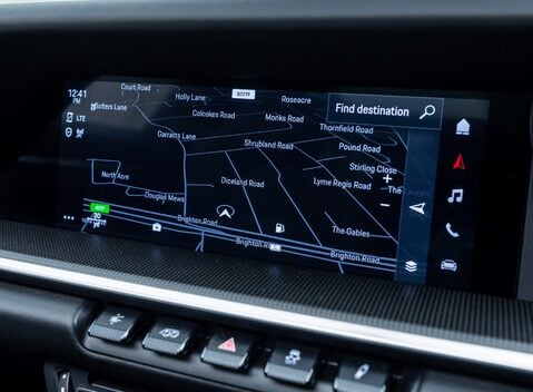 Porsche 911 Targa 4S (992) 25