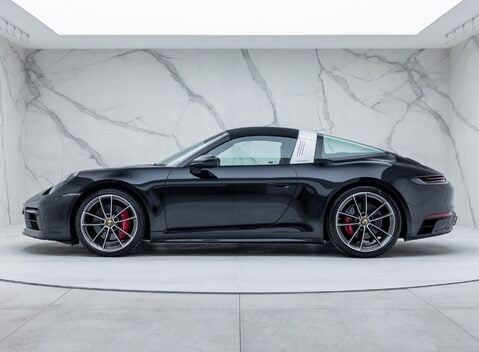 Porsche 911 Targa 4S (992) 7