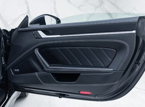 Porsche 911 Targa 4S (992) 31