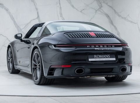 Porsche 911 Targa 4S (992) 13