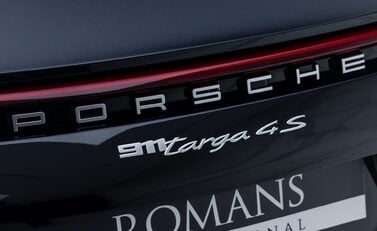Porsche 911 Targa 4S (992) 40