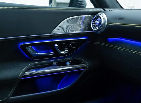 Mercedes-Benz Amg GT 63 LAUNCH EDITION 18