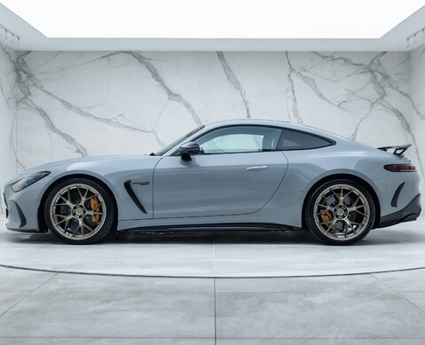 Mercedes-Benz Amg GT 63 LAUNCH EDITION 