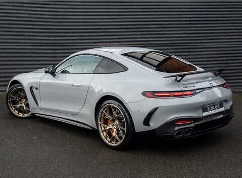 Mercedes-Benz Amg GT 63 LAUNCH EDITION 4