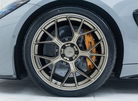 Mercedes-Benz Amg GT 63 LAUNCH EDITION 24