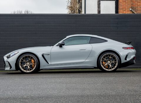 Mercedes-Benz Amg GT 63 LAUNCH EDITION 3