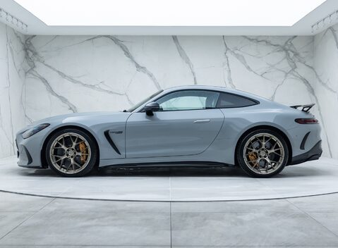 Mercedes-Benz Amg GT 63 LAUNCH EDITION 2