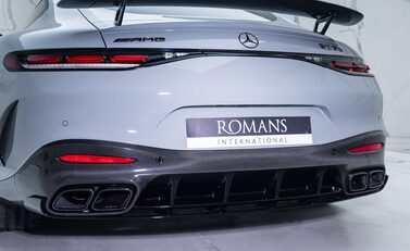 Mercedes-Benz Amg GT 63 LAUNCH EDITION 31