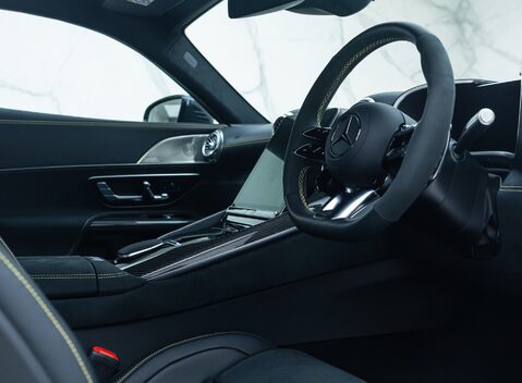 Mercedes-Benz Amg GT 63 LAUNCH EDITION 10