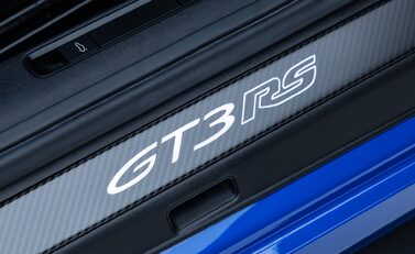 Porsche 911 GT3 RS (992) 27