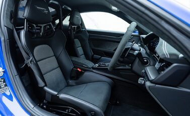 Porsche 911 GT3 RS (992) 15