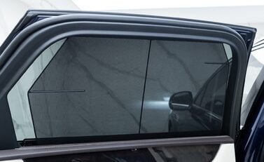 Bentley Bentayga V8 First Edition LHD 40