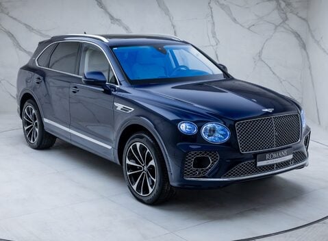 Bentley Bentayga V8 First Edition LHD 11