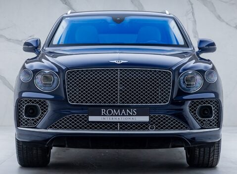 Bentley Bentayga V8 First Edition LHD 7