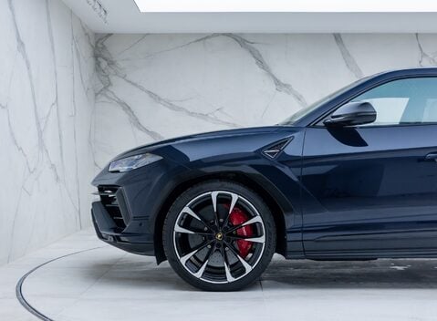 Lamborghini Urus S 37