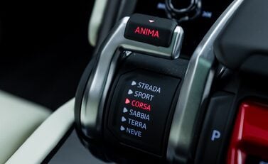 Lamborghini Urus S 27