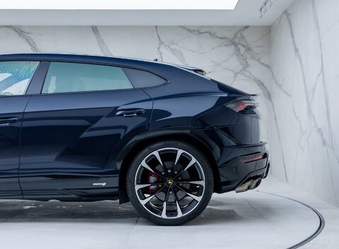Lamborghini Urus S 38