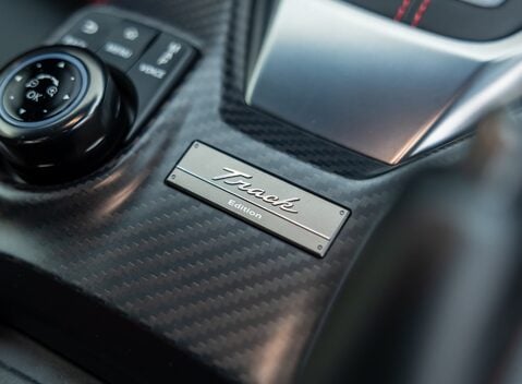 Nissan GT-R R35 TRACK EDITION 22