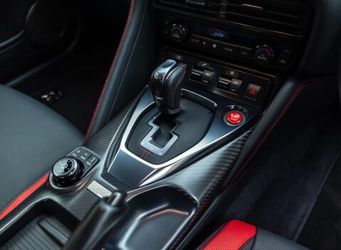 Nissan GT-R R35 TRACK EDITION 21