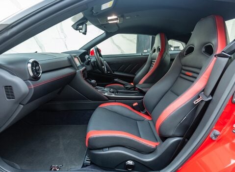 Nissan GT-R R35 TRACK EDITION 15