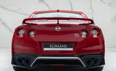 Nissan GT-R R35 TRACK EDITION 5