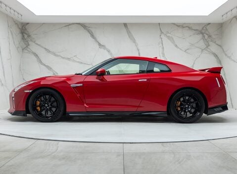 Nissan GT-R R35 TRACK EDITION 2