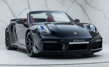 Porsche 911 Turbo Cabriolet (992) 12