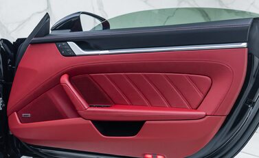 Porsche 911 Turbo Cabriolet (992) 29