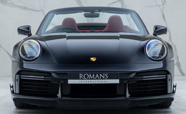 Porsche 911 Turbo Cabriolet (992) 10