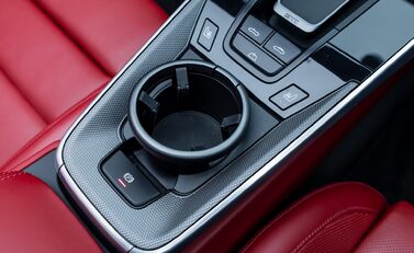 Porsche 911 Turbo Cabriolet (992) 28