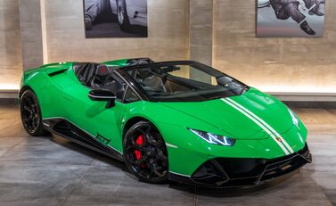 Lamborghini Huracan LP 640-4 EVO SPYDER 60th Anniversary Edition 2