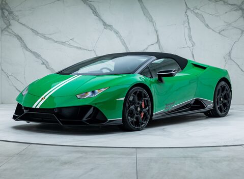 Lamborghini Huracan LP 640-4 EVO SPYDER 60th Anniversary Edition 5
