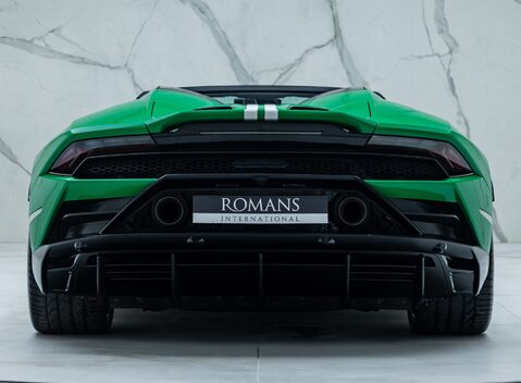 Lamborghini Huracan LP 640-4 EVO SPYDER 60th Anniversary Edition 11