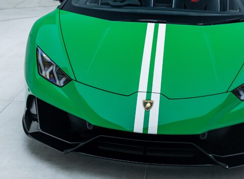 Lamborghini Huracan LP 640-4 EVO SPYDER 60th Anniversary Edition 39