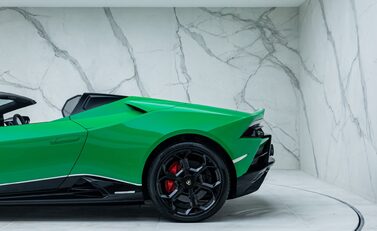 Lamborghini Huracan LP 640-4 EVO SPYDER 60th Anniversary Edition 53