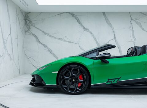 Lamborghini Huracan LP 640-4 EVO SPYDER 60th Anniversary Edition 52