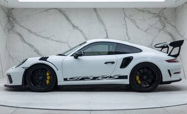 Porsche 911 GT3 RS (991.2) 5