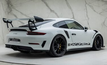 Porsche 911 GT3 RS (991.2) 6